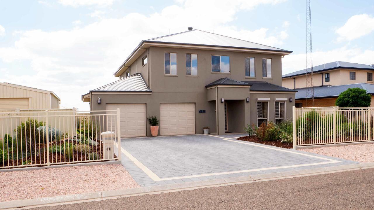 Rezare House Bed & Breakfast Wallaroo Exterior photo